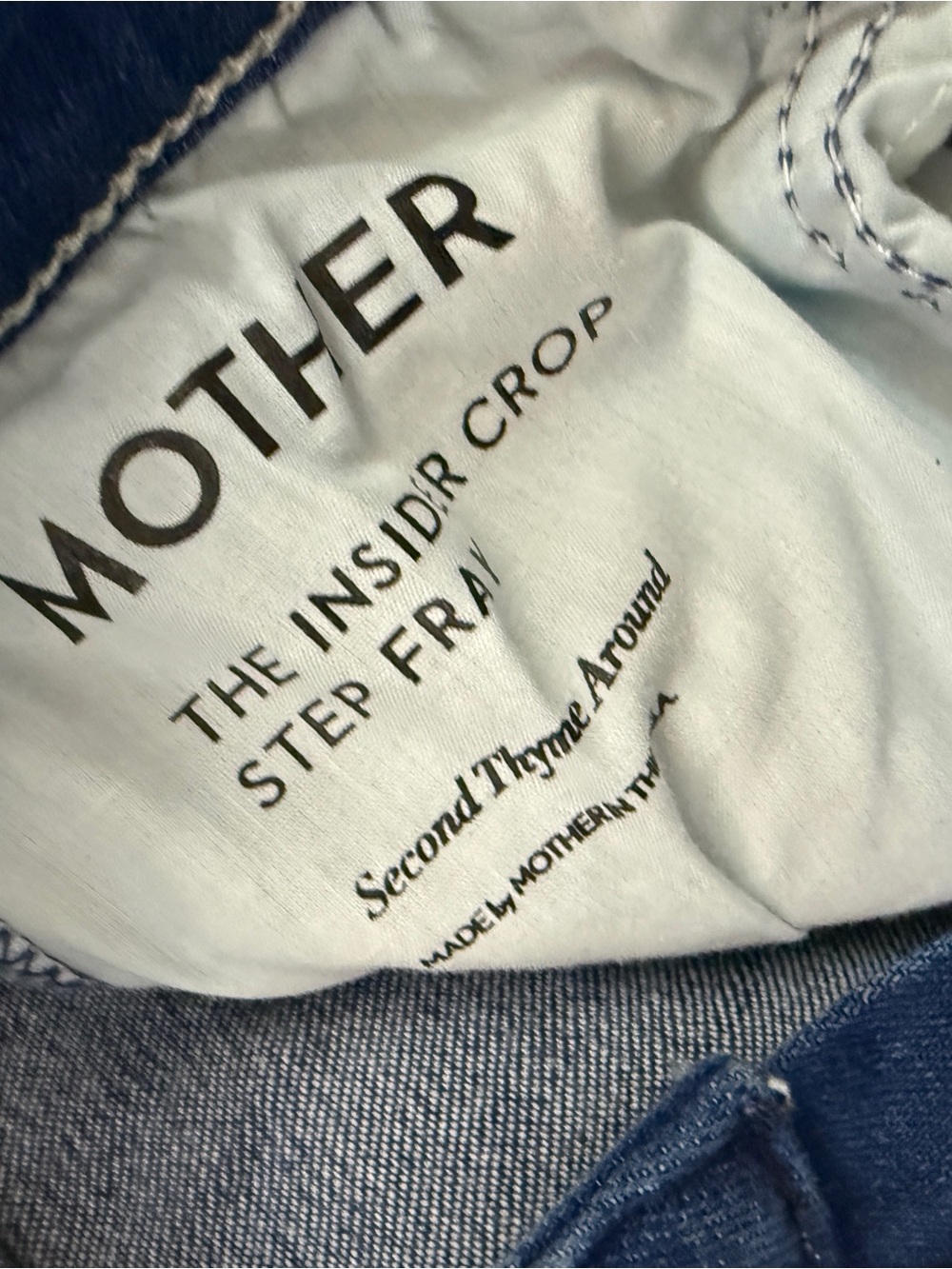 MOTHER Women's The Insider Crop Step Fray Jeans with Raw Hem - Picture 4 of 6